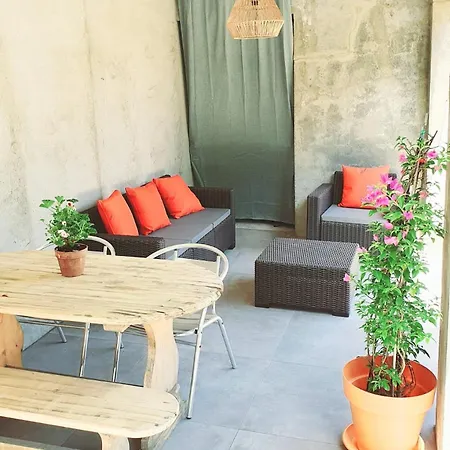 Neuf Avec Exterieur De Plein Pieds Apartment *