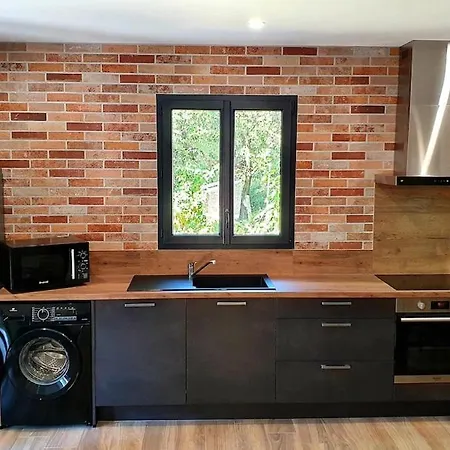 Apartment Neuf Avec Exterieur De Plein Pieds *